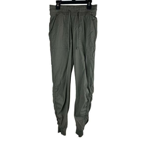 Lululemon Beyond the Studio Jogger Lightweight Stretch Green Women's Size 4 2021 - Picture 10 of 12